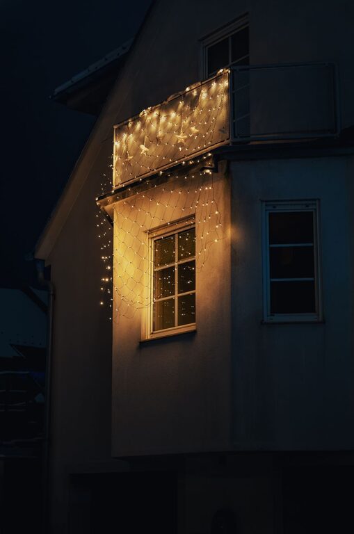 How to Make a Small Balcony Feel Cozy and Inviting